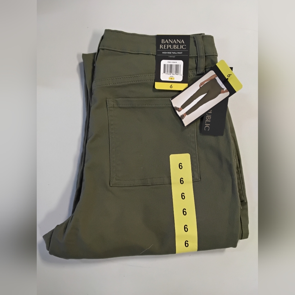 Banana Republic Olive Green Pants